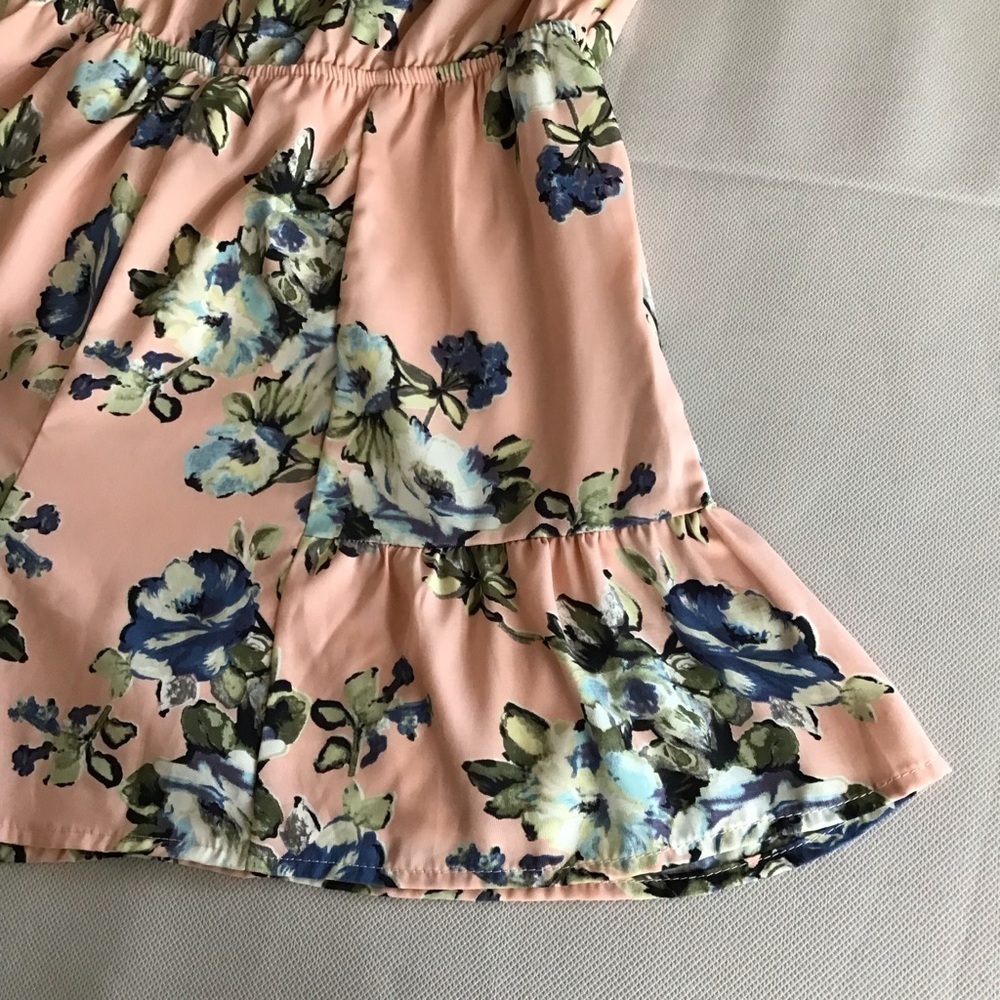 Off-Shoulder Floral Ruffle Romper - Picture 5 of 10